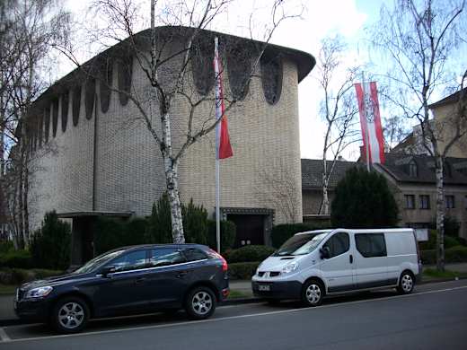 Katholische Pfarrkirche St. Joseph 1
