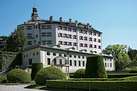 Schloss Ambras Park und Garten 10
