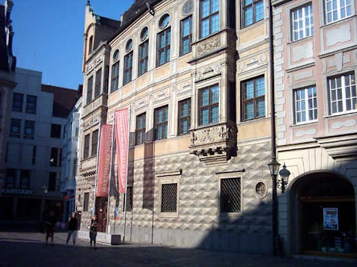 030904 augsburg-maximilianmuseum 1-640x480