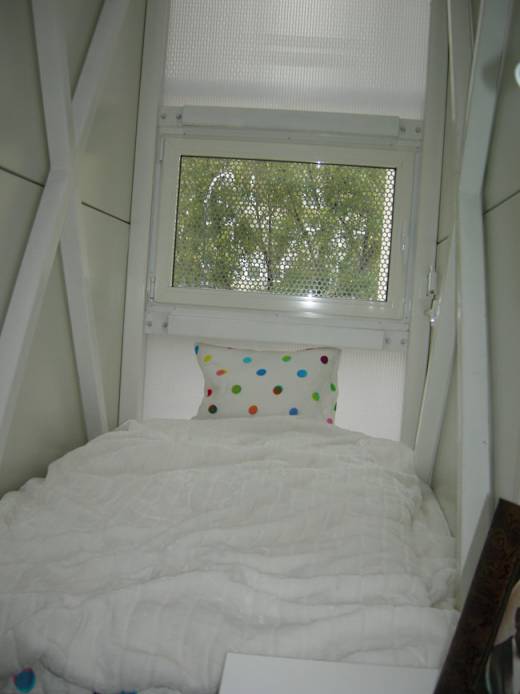 The Keret house in Warsaw, Poland (Pologne)