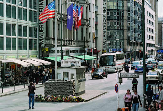 Mauermuseum - Museum Haus am Checkpoint Charlie
