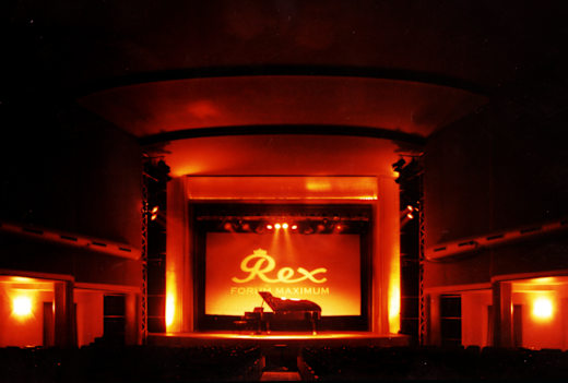Rex.foto.grosser.saal