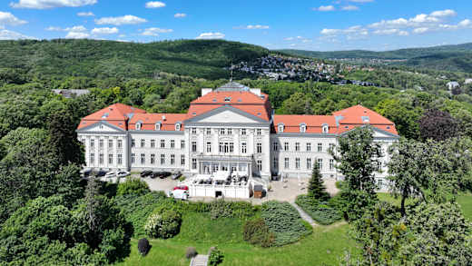 Ottakring (Wien) - Schloss Wilhelminenberg (b)