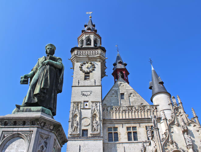 Aalst, Dirk Martens Denkmal