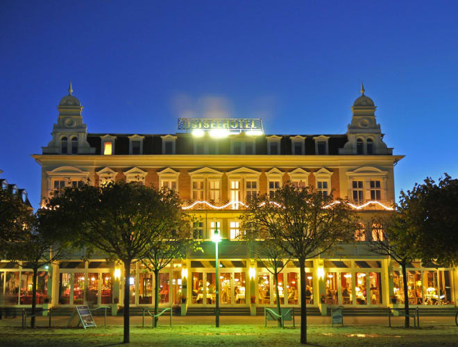 Ahlbeck (Insel Usedom), Ostseehotel Ahlbeck
