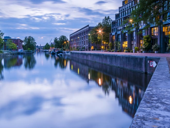 Amsterdam, Entrepotdok