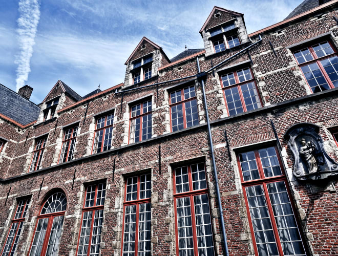 Antwerpen, Maagdenhuis