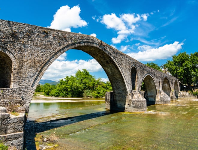 Arta, Brücke von Arta