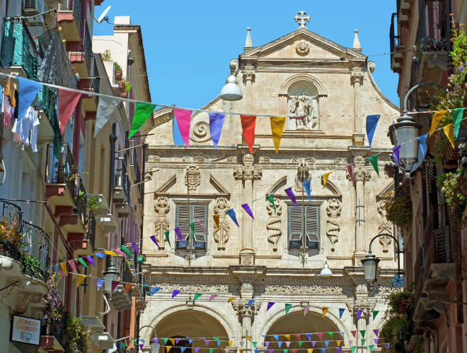 Cagliari, Chiesa e sagrestia di San Michele