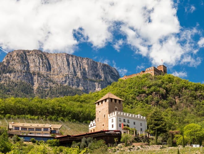 Eppan-St. Pauls, Schloss Korb