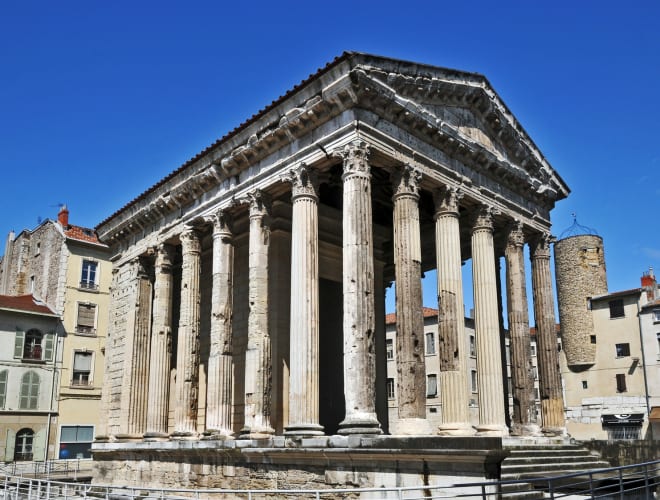 Temple d'Auguste et de Livie, Vienne: Infos, Preise und mehr | ADAC Maps