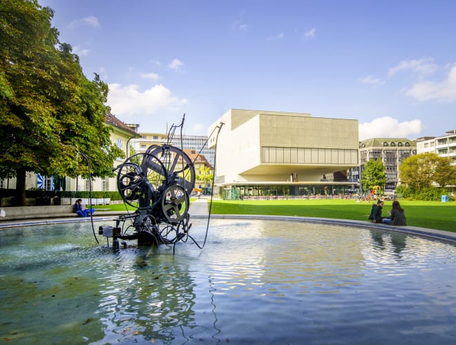 Fribourg, Brunnen von Jean Tinguely