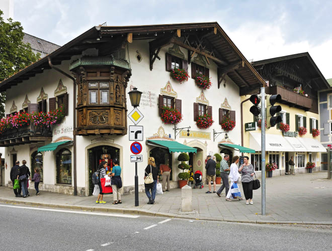 Garmisch-Partenkirchen, Marienplatz
