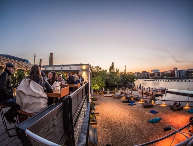 Berlin, Arena Badeschiff