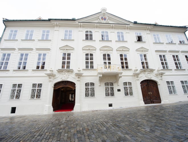 Bratislava, Palais Mirbach