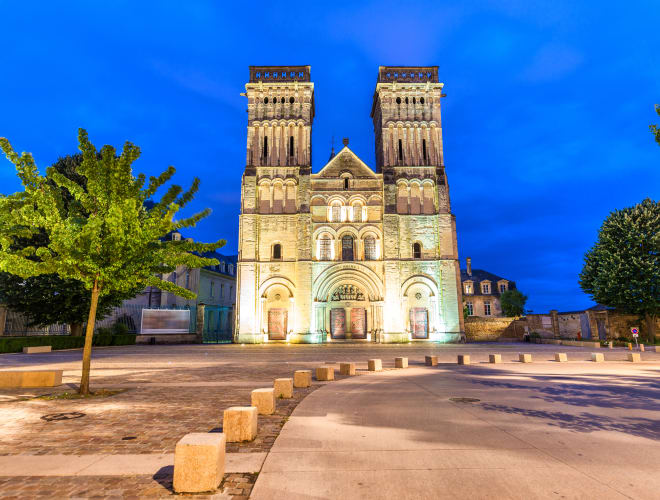 Abbaye aux Dames, Caen Infos, Preise und mehr ADAC Maps