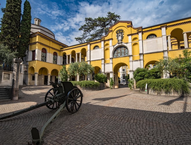 Gardone Riviera, Il Vittoriale degli Italiani
