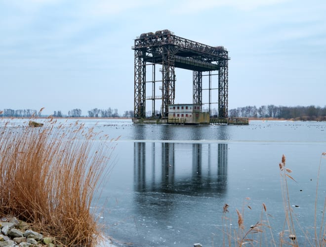 Karnin (Usedom), Hubbrücke Karnin