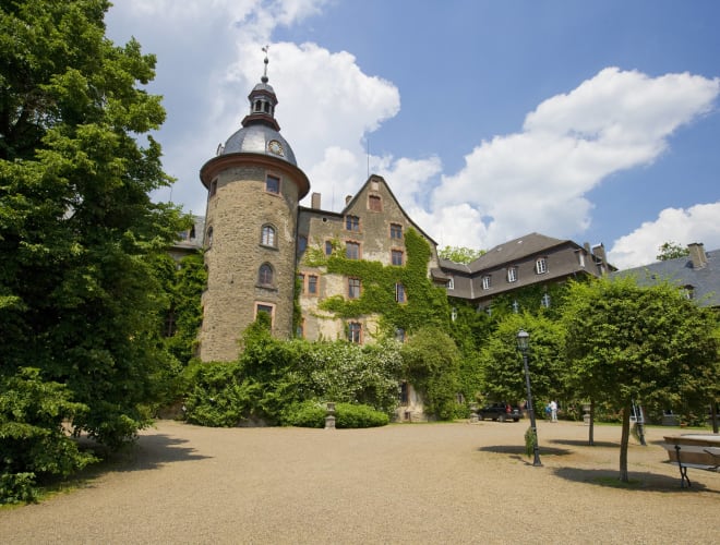 Tourismusinformation Laubach, Laubach Infos, Preise und mehr ADAC Maps