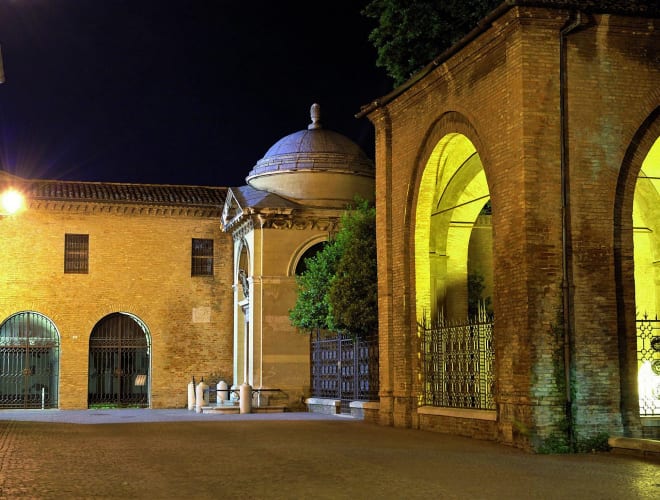 Ravenna, Tomba di Dante