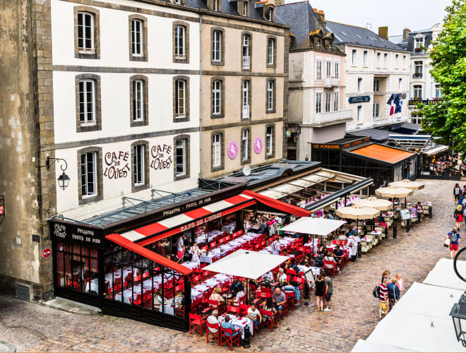 Saint-Malo, Place Chateaubriand