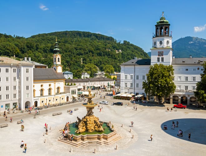 Salzburg, Residenzplatz