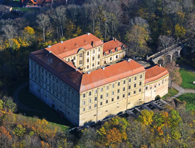 Schillingsfürst, Fürstlicher Falkenhof Schloss Schillingsfürst