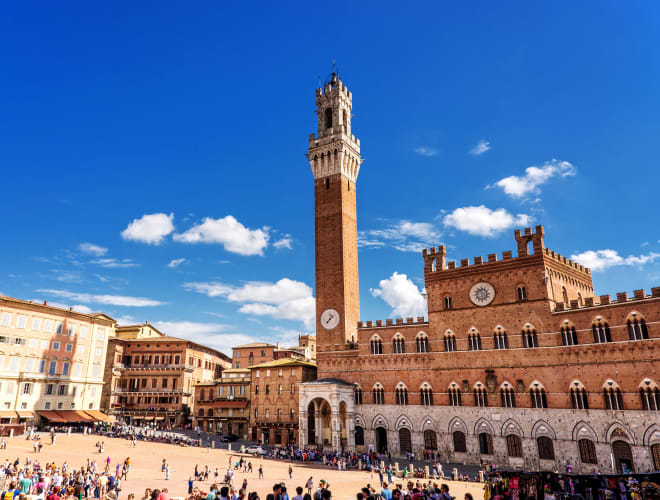 Torre del Mangia, Siena Infos, Preise und mehr ADAC Maps
