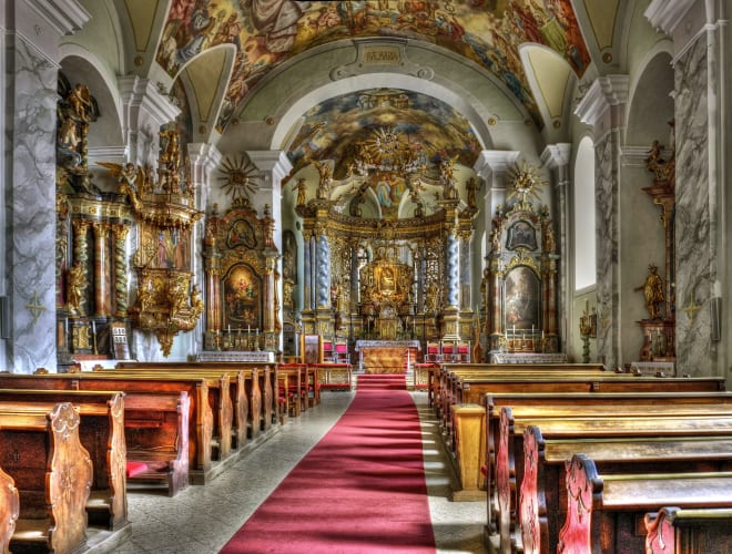 Sümeg, Himmelfahrtskirche