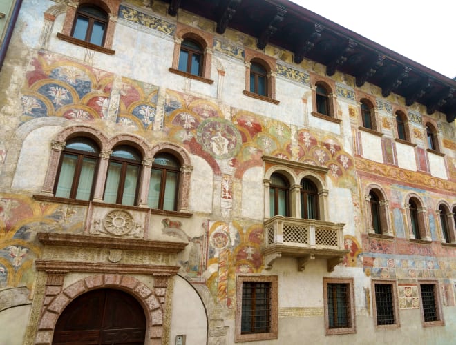 Trento, Palazzo Alberti-Colico