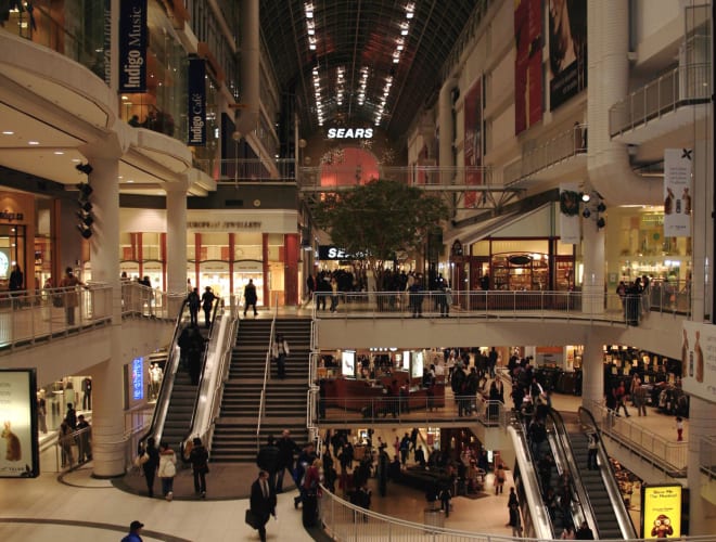 Toronto, Eaton Centre