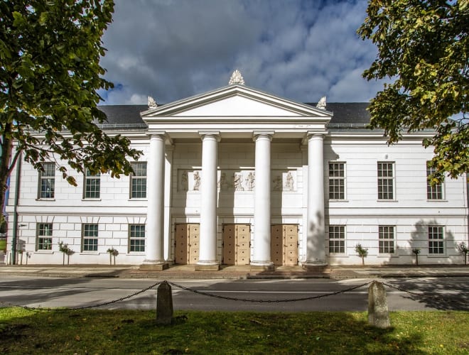 Theater Putbus, Putbus Infos, Preise und mehr ADAC Maps