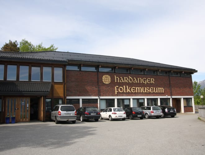 Hardanger Freilichtmuseum Ullensvang Infos Preise Und Mehr Adac Maps