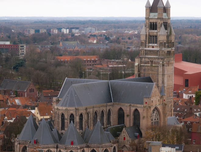Stene, St.-Salvator-Kathedrale