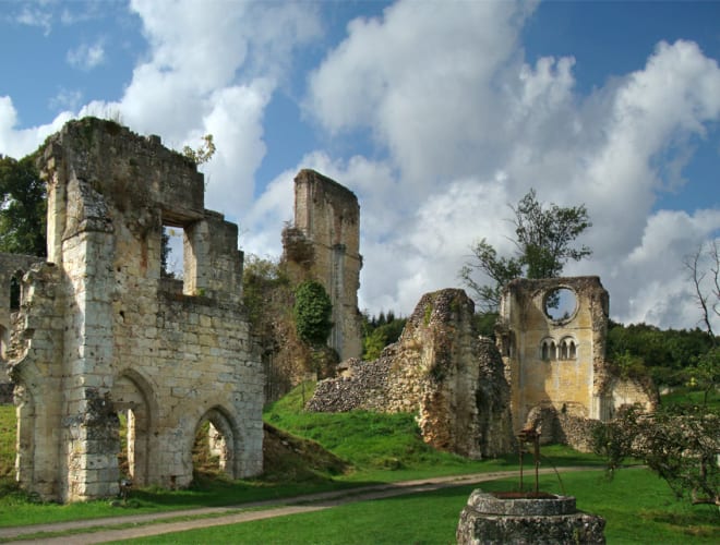 Lisors, Kloster Mortemer
