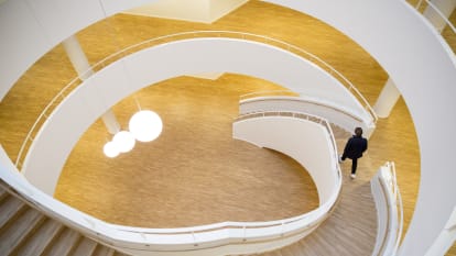 Interiør – en trappe.