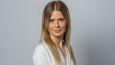 Pauline Broberg, vågoperatör på NCC Industrys kundcenter i Borås