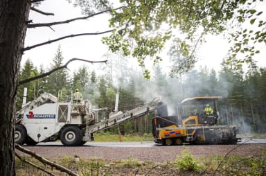 Asfaltering av landsväg