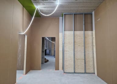 Väliseinäasennukset 3. krs