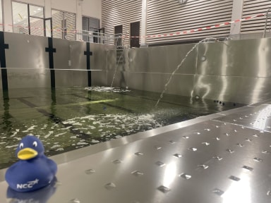 Inifrån Spångbergshallen.