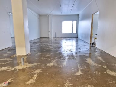 A-lohko massalattiat 5. krs