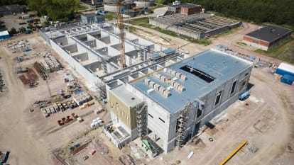 Flygfoto över pågående byggnadsarbete på Kronløbsøen i Köpenhamn.