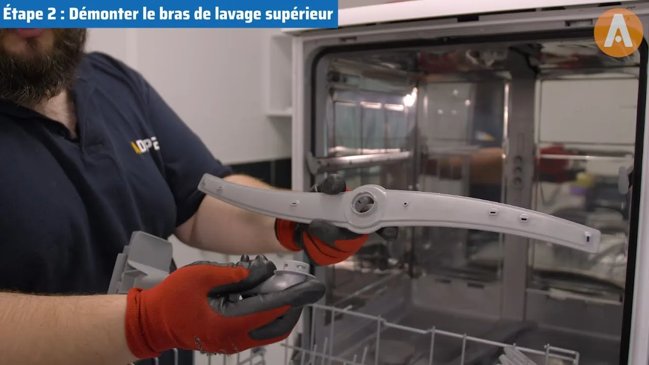 Comment changer les bras de lavage d'un lave-vaisselle ?