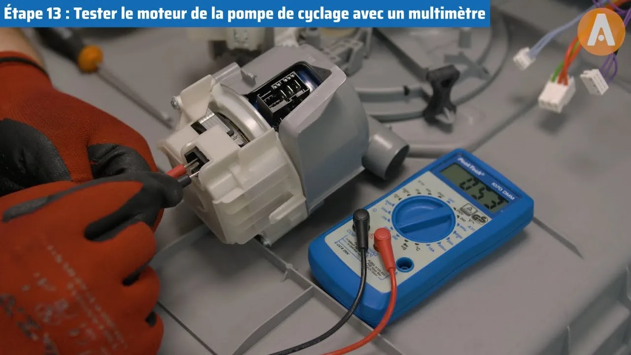 Comment tester et changer la pompe de cyclage/chauffage d'un lave-vaisselle ?