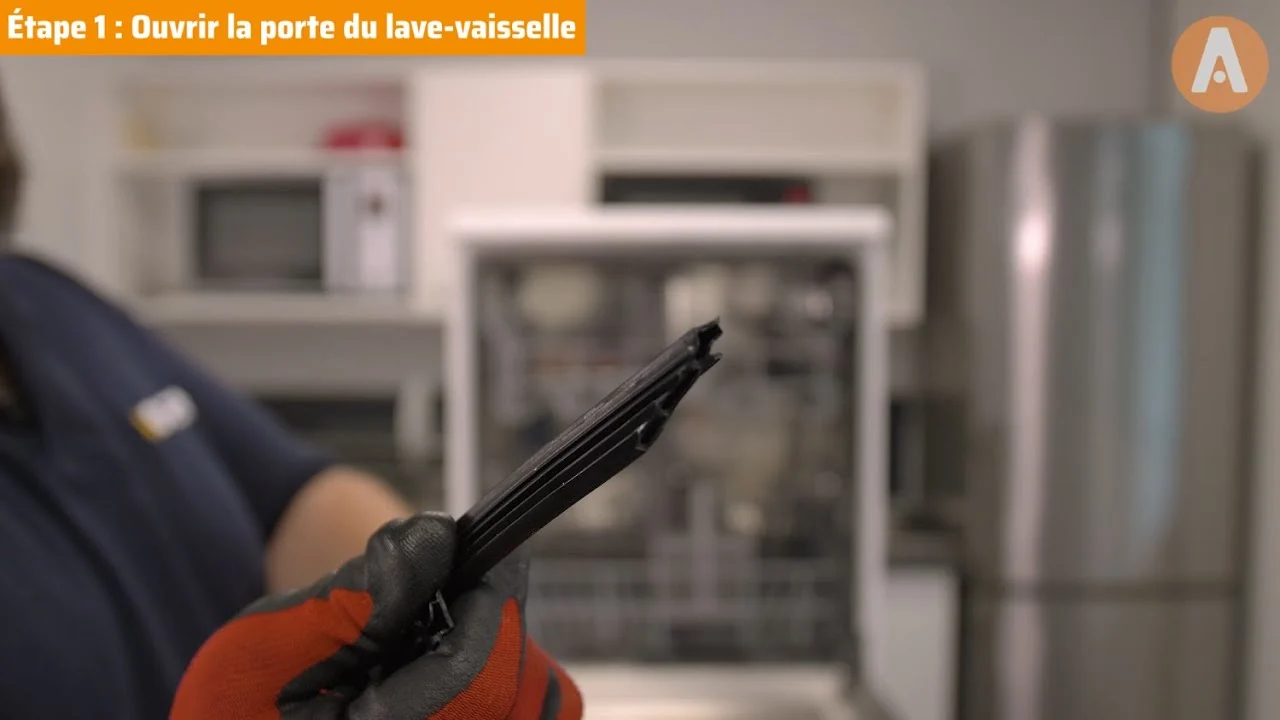 Comment changer le joint de tour de porte d'un lave-vaisselle ?