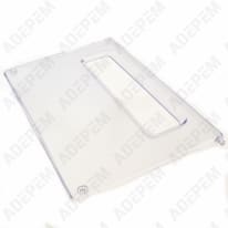 Puerta de balcón con puerta de bar