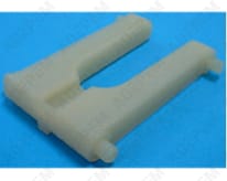 Estribo de plástico