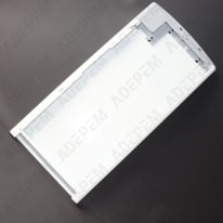 Frontale bianco nudo 097956