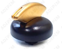 Pulsante nero e oro a ore 12