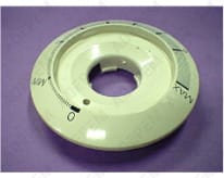 Colletto con bottoni